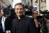 gay-priest-in-vatican-scandal