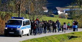 migrants-entering-germany