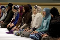 u-s-muslim-women-praying