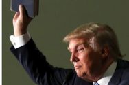 trump-holds-bible-given-by-his-mother