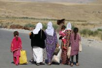 yazidi-women-and-children