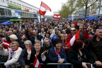 austria-anti-refugee-protest