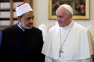 pope-francis-and-sheikh-ahmed-mohamed-al-tayeb