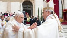 pope-francis-and-pope-emeritus-benedict-xvi-together