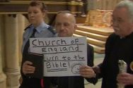 stephen-holland-protest-at-st-pauls