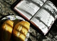 bible-and-food