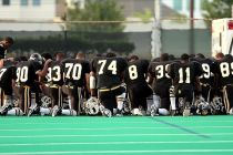 football-team-in-prayer