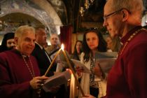 archbishop-justin-welby-visits-the-three-main-holy-sites-in-the-old-city-of-jerusalem-with-archbishop-suheil-dawani-3rd-may-2017