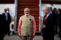 indian-prime-minister-narendra-modi-stands-next-to-israeli-prime-minister-benjamin-netanyahu