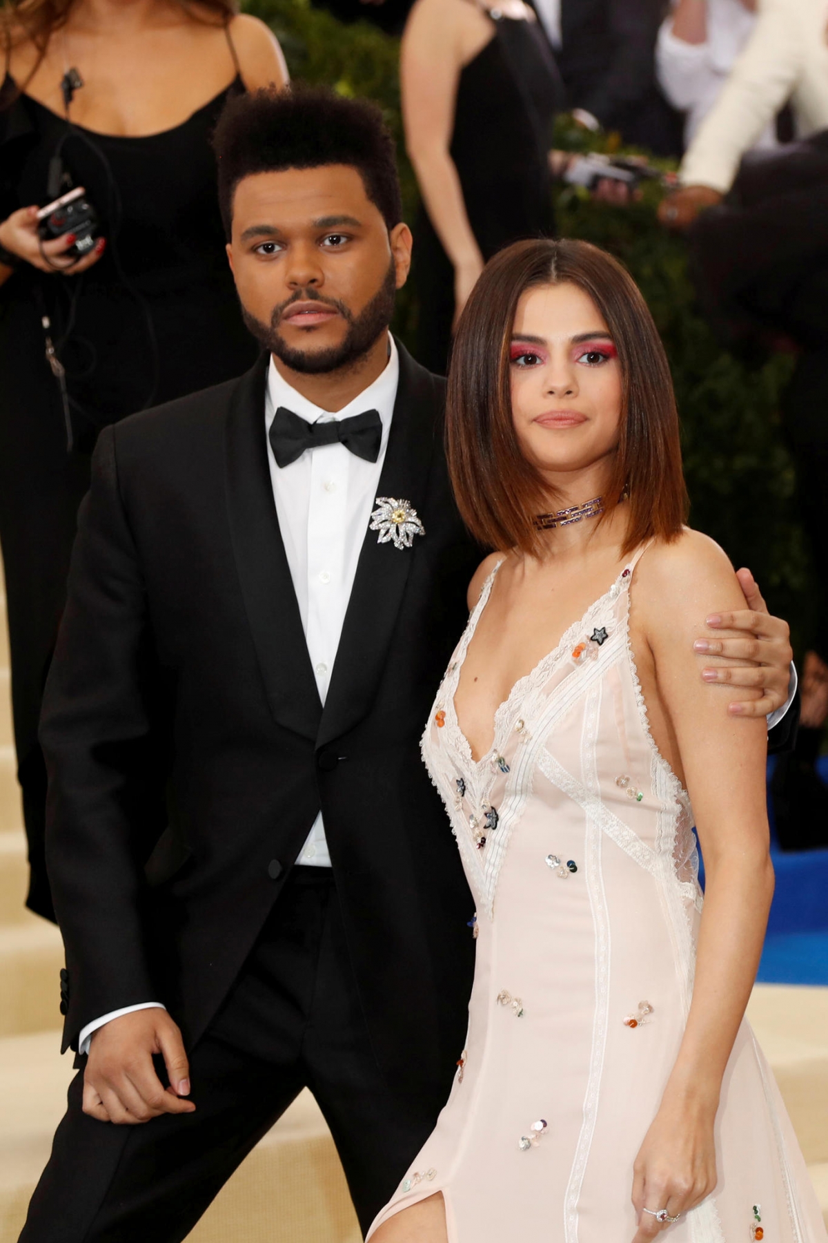 The Weeknd Out With Justin Biebers Model Ex Yovanna Ventura 