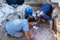 an-important-ancient-inscription-has-been-unearthed-near-the-damascus-gate-in-jerusalem