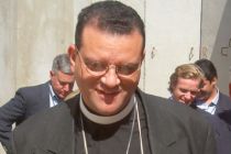Canon Andrew White, 'The Vicar of Baghdad', has spoken out against ...