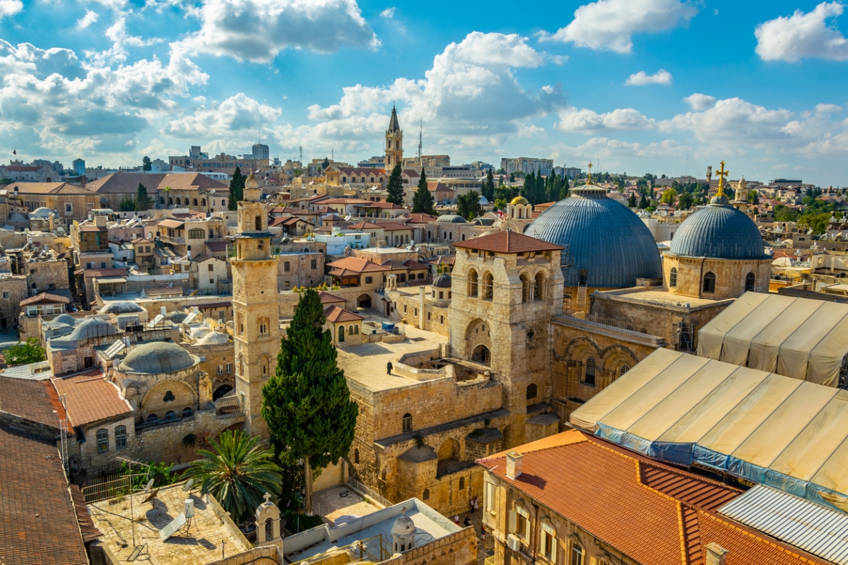 Church leaders condemn radical Jewish attack on Armenian restaurant in Jerusalem's Christian quarter